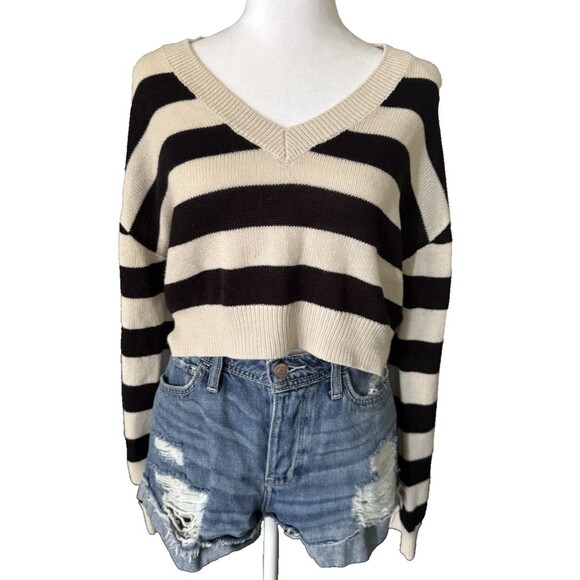 H&M Divided Sweater Women's XS Academia Preppy Striped Cropped Modern Prep Vneck - Picture 1 of 7